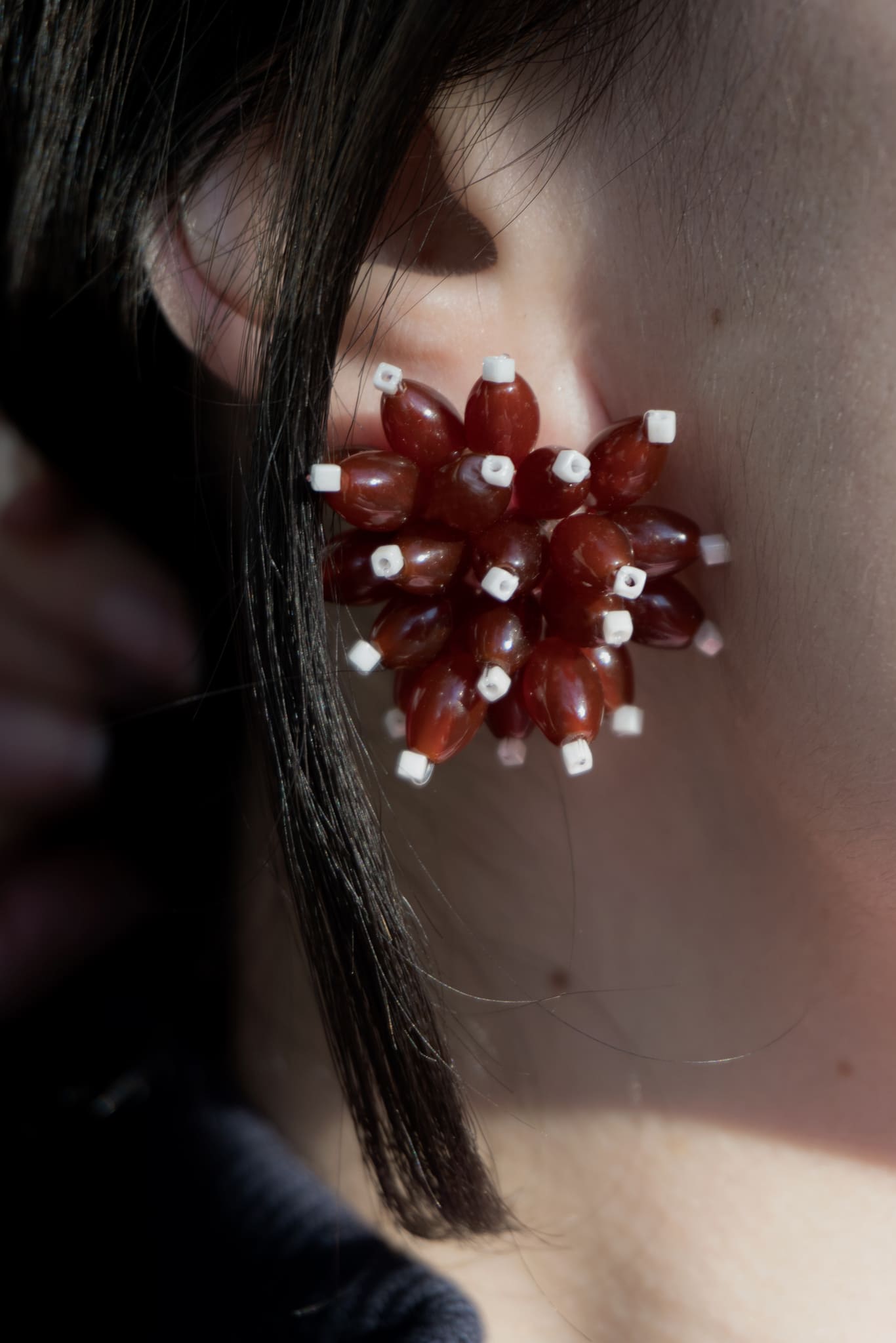 Clematides Simple Bordeaux Earrings