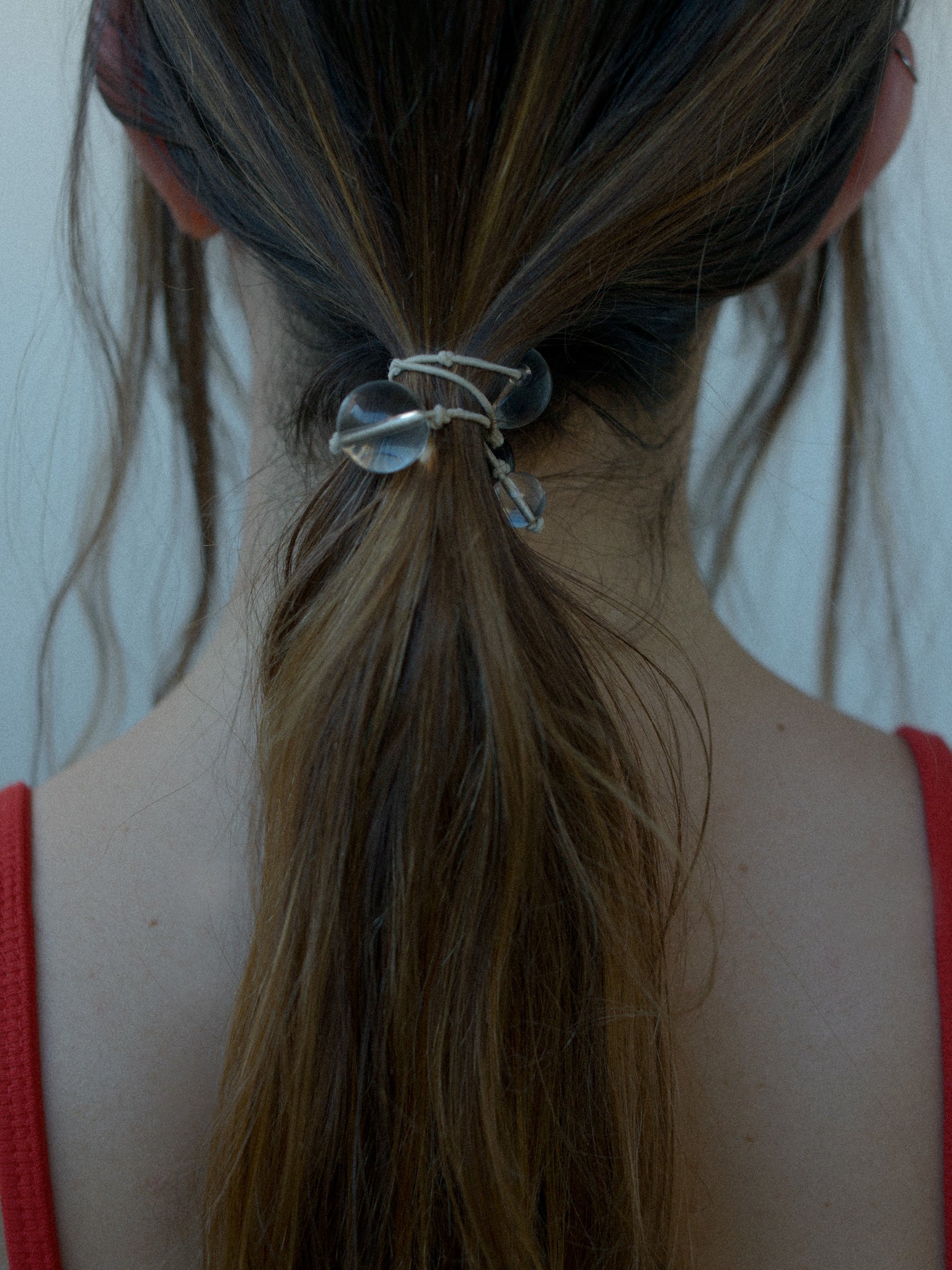 Fragment 04 Hair Tie