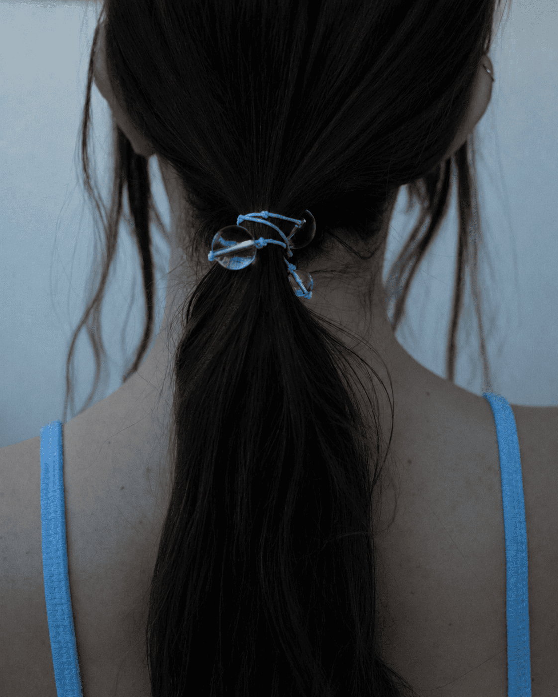 Fragment 04 Hair Tie