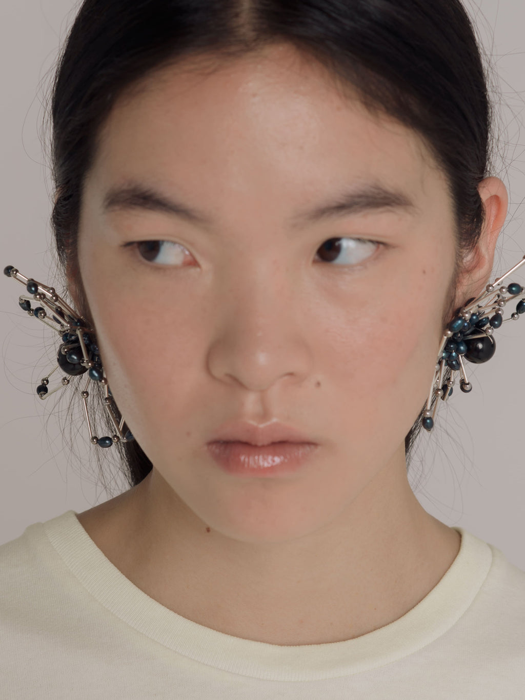 Larley Dark Earrings