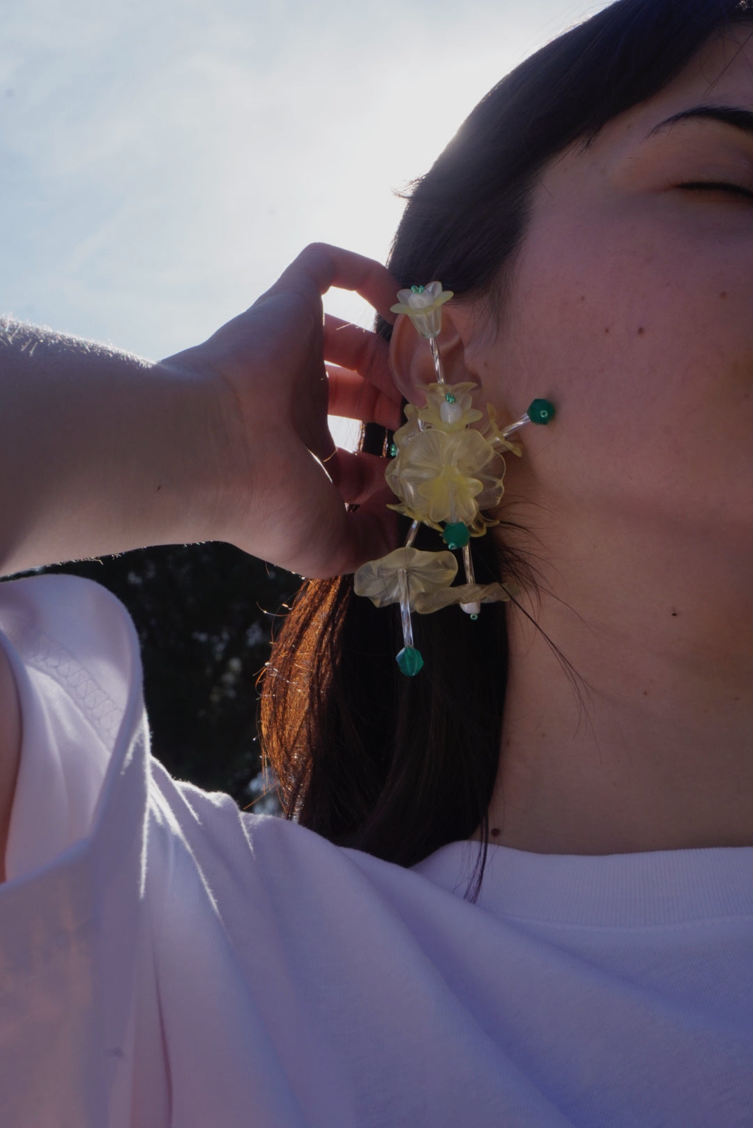 Jade yellow simple earrings