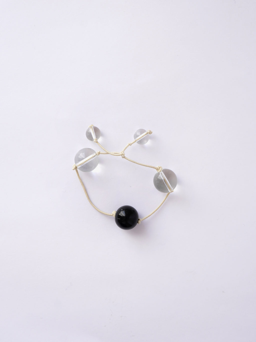 Fragment 04 Hair Tie