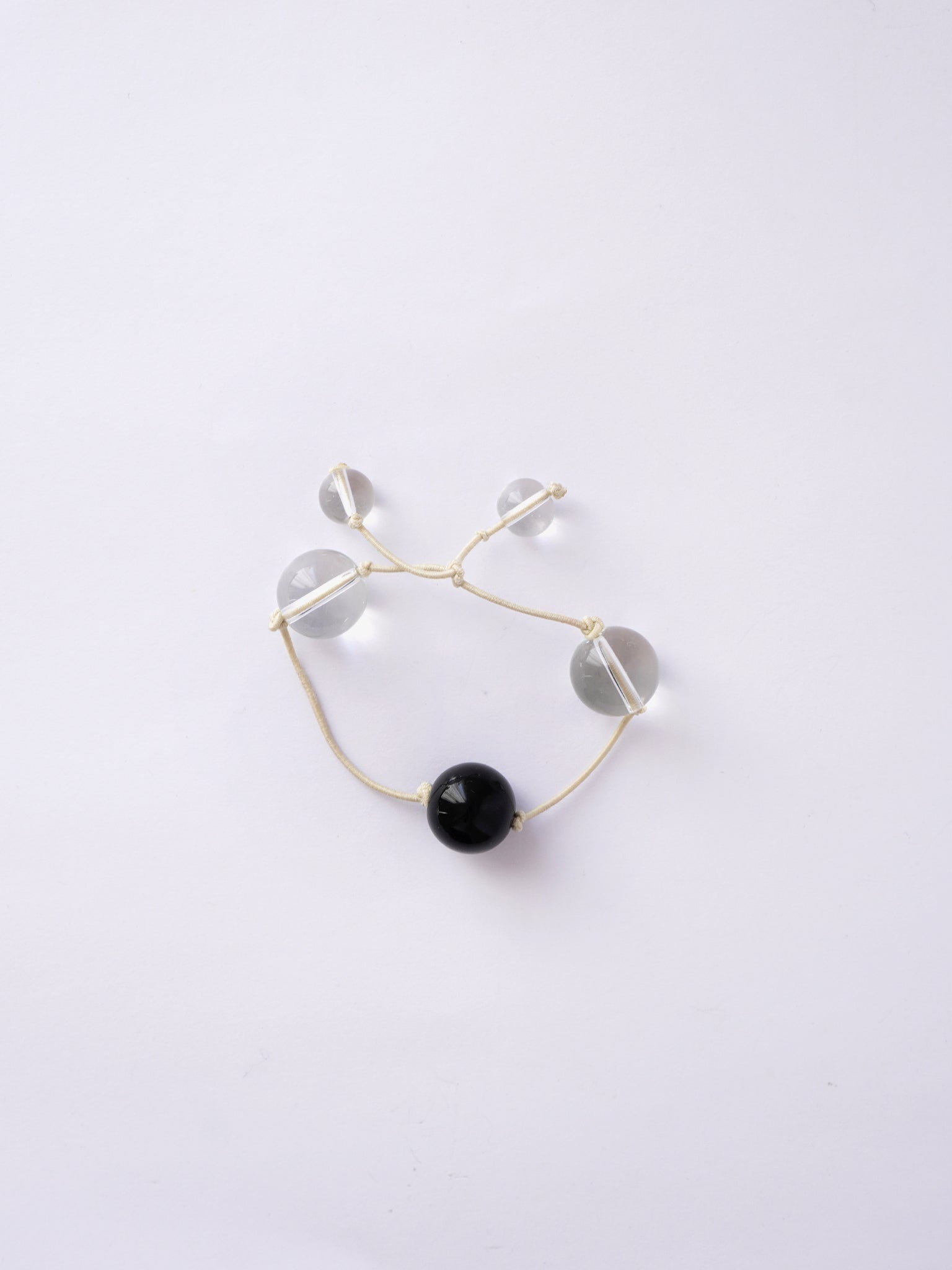Fragment 04 Hair Tie
