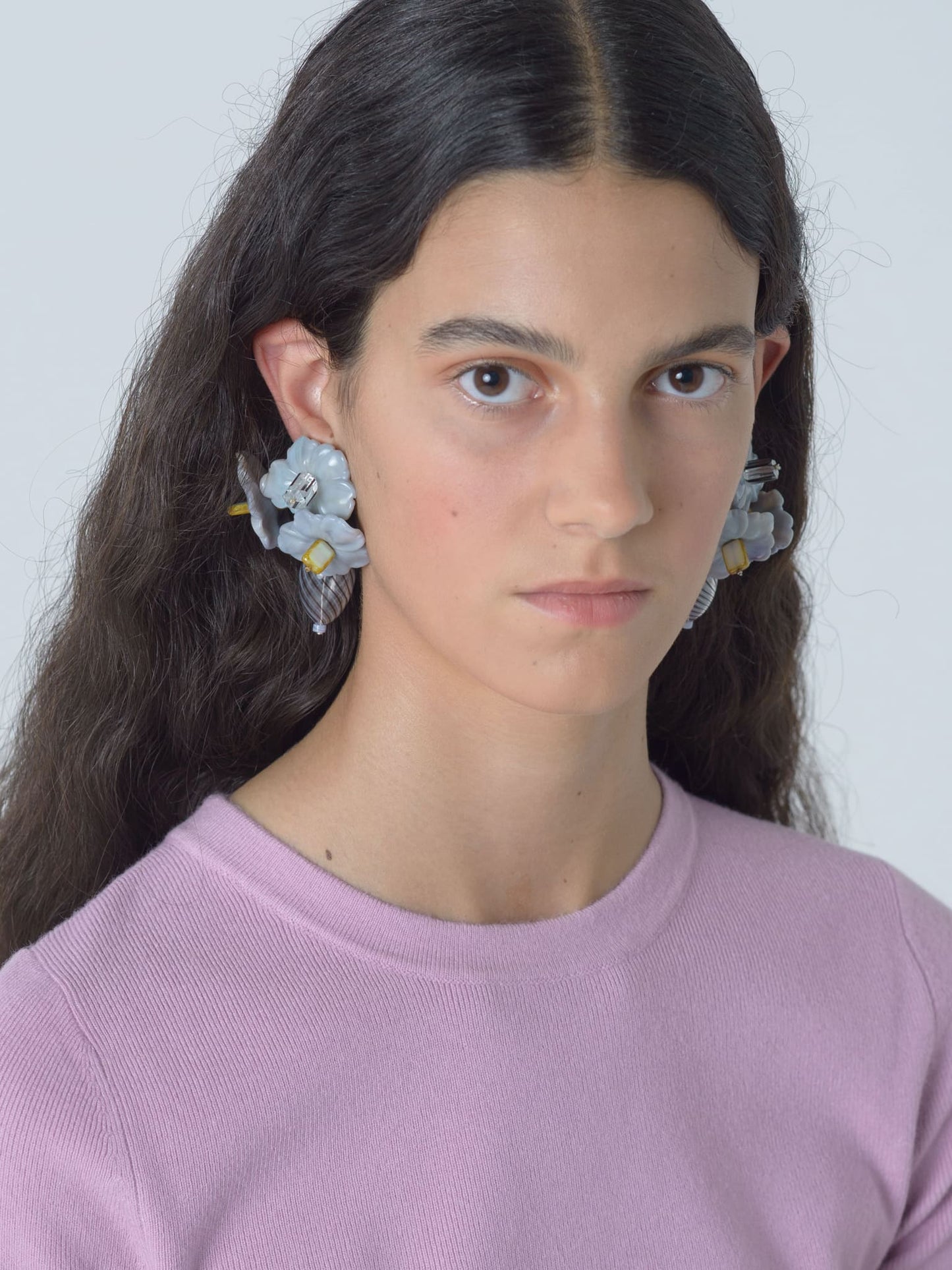 Gumpas Grey Earrings
