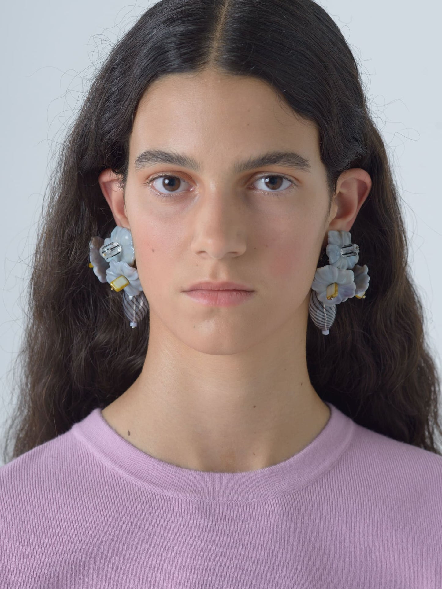 Gumpas Grey Earrings