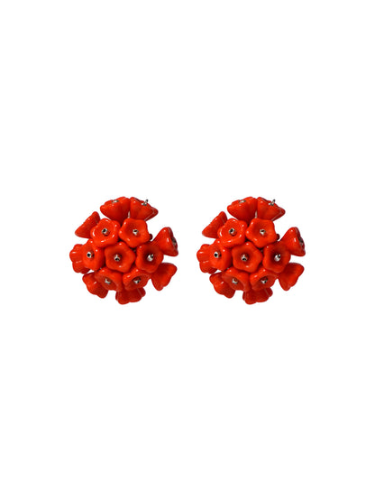 Pendientes bordados rojo con flores de cristal de checo, marca Uchaworld.