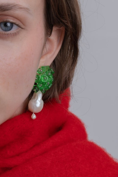Blooming Pearl Green Earrings
