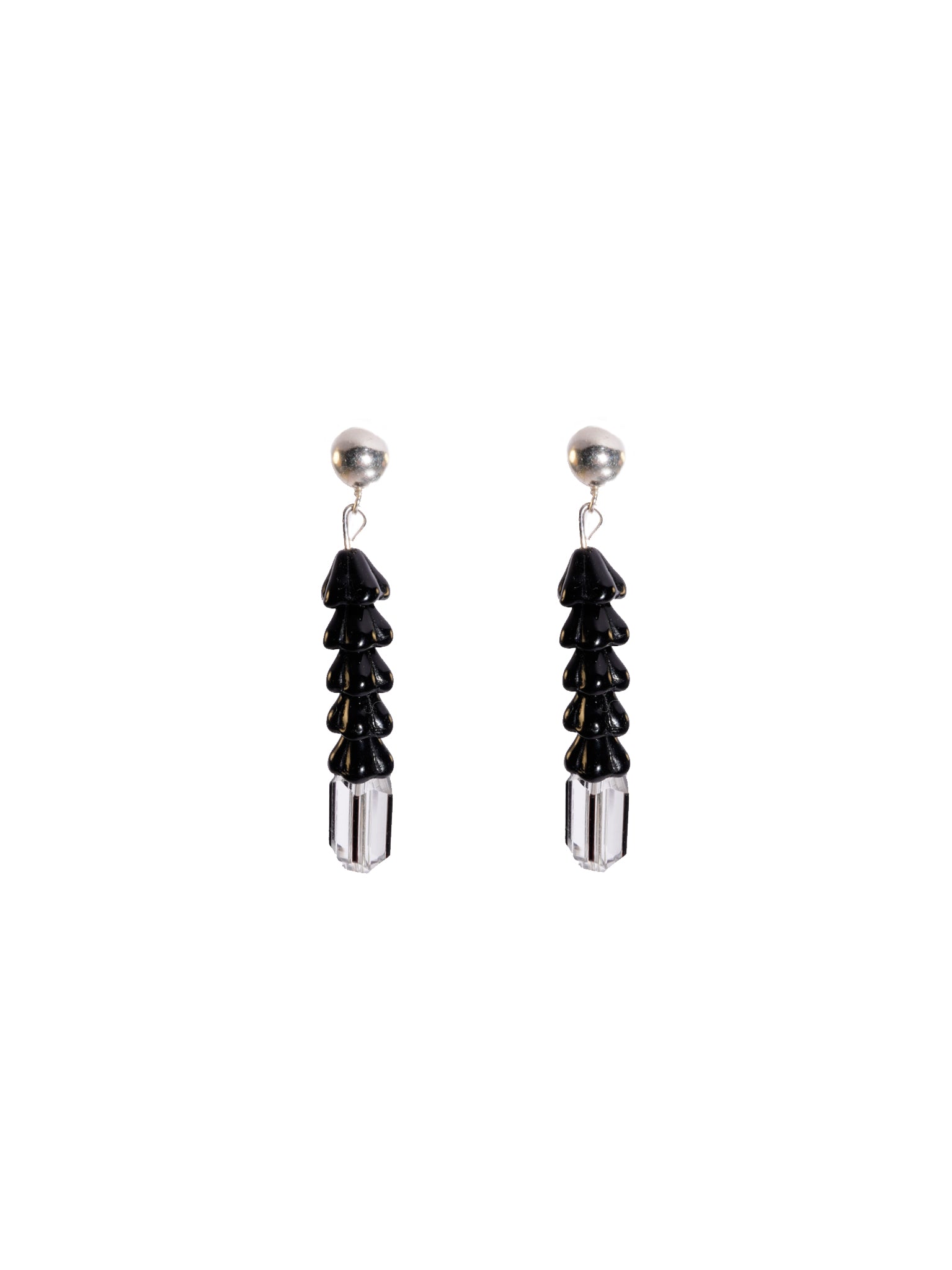 Oruga Black Earrings